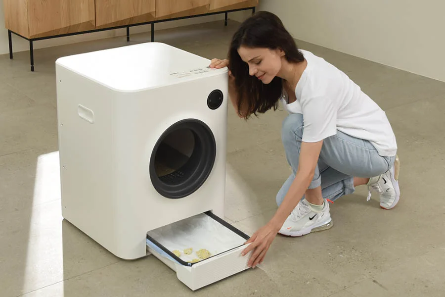 automatic litter box for multiple cats