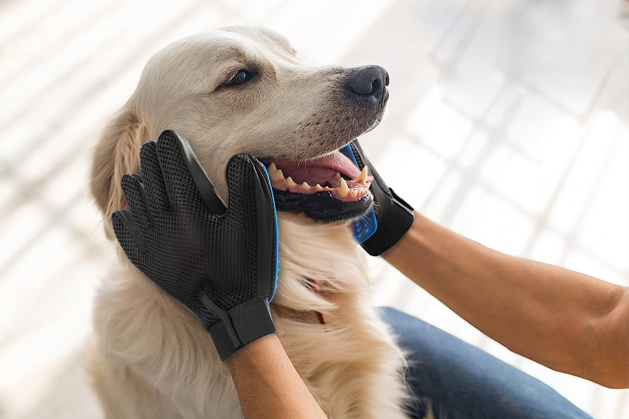 Multi-Functional Pet Grooming Glove